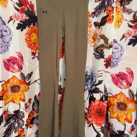Under Armour Women's Motion Flare Taupe Pant - Picture 1 of 8